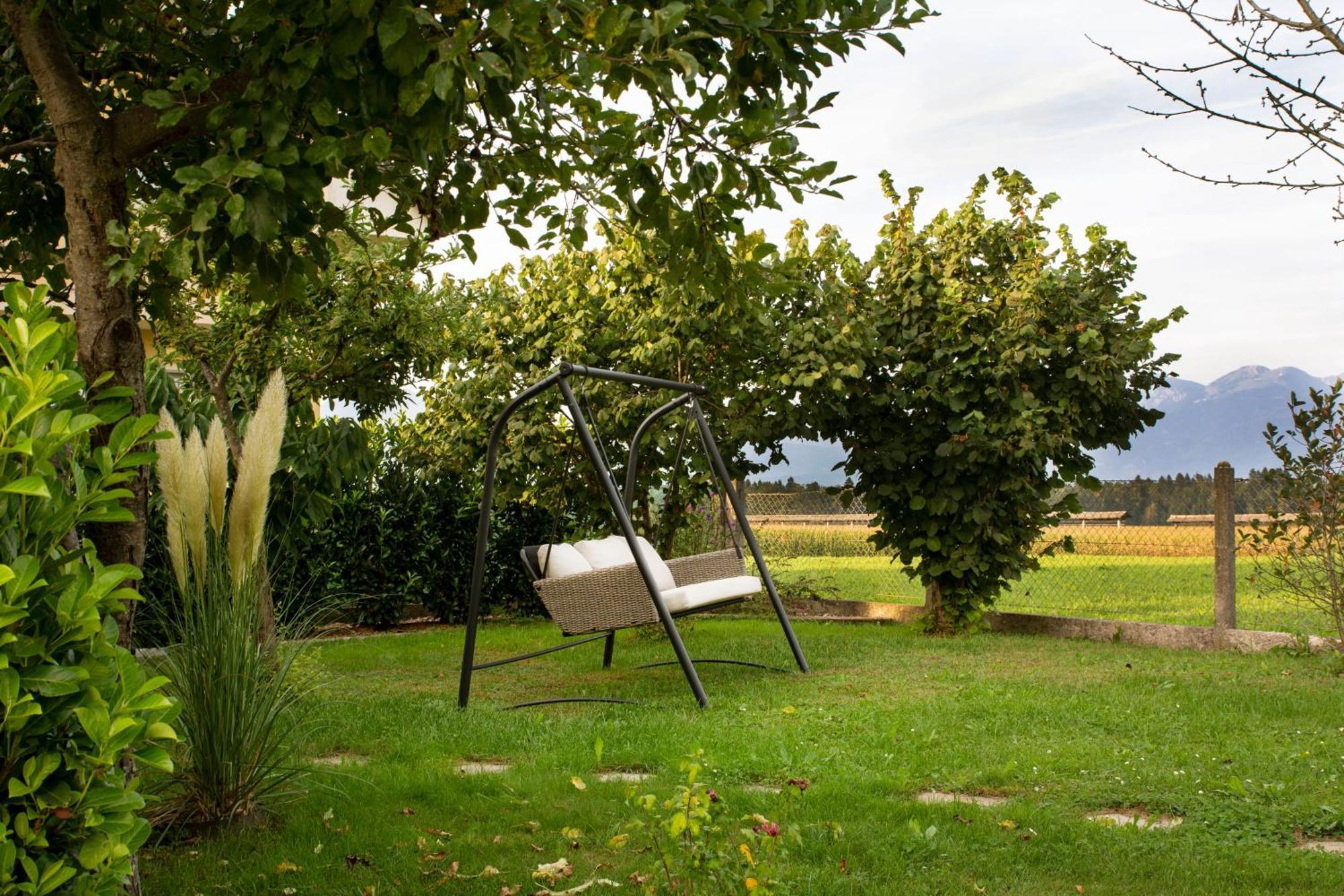 Glamping With A View Villa Smlednik Kültér fotó