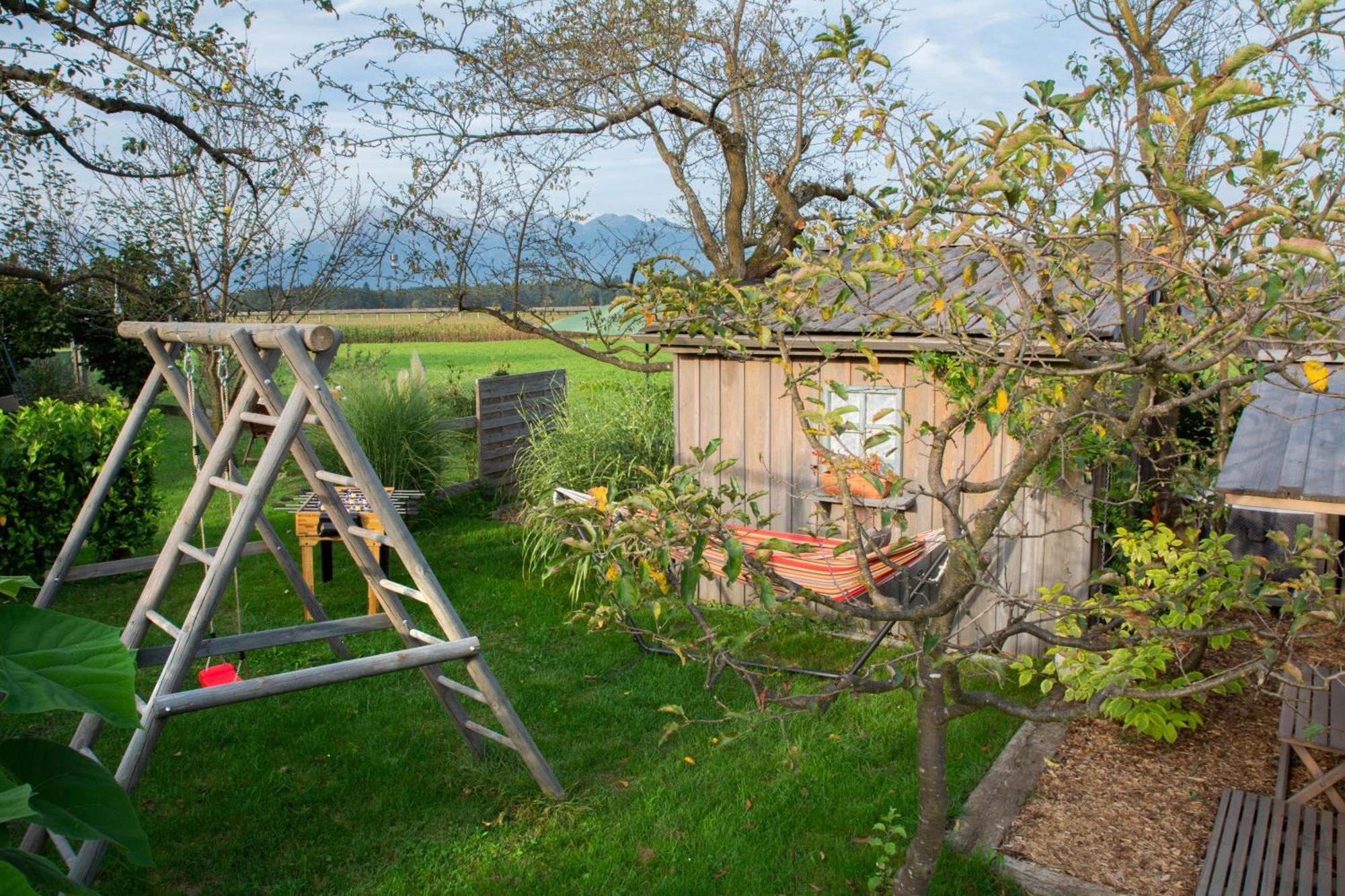 Glamping With A View Villa Smlednik Kültér fotó